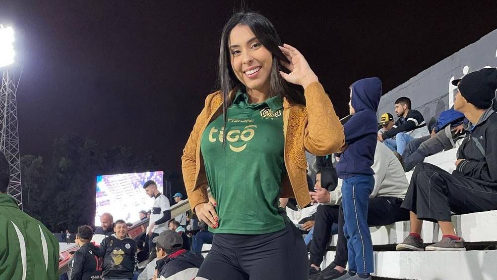 ¡De exportación! Madrina del Olimpia, protagonista en medios mexicanos