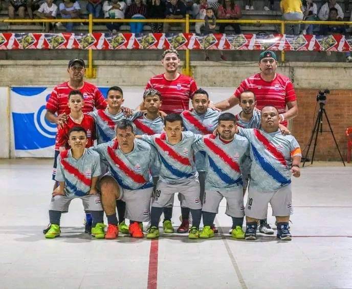 La Selección Paraguaya De Talla Baja Ganó Otro Título Internacional 0238