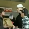 [VIDEO] Youtuber le estaba pesadeando y decidió darle su merecido