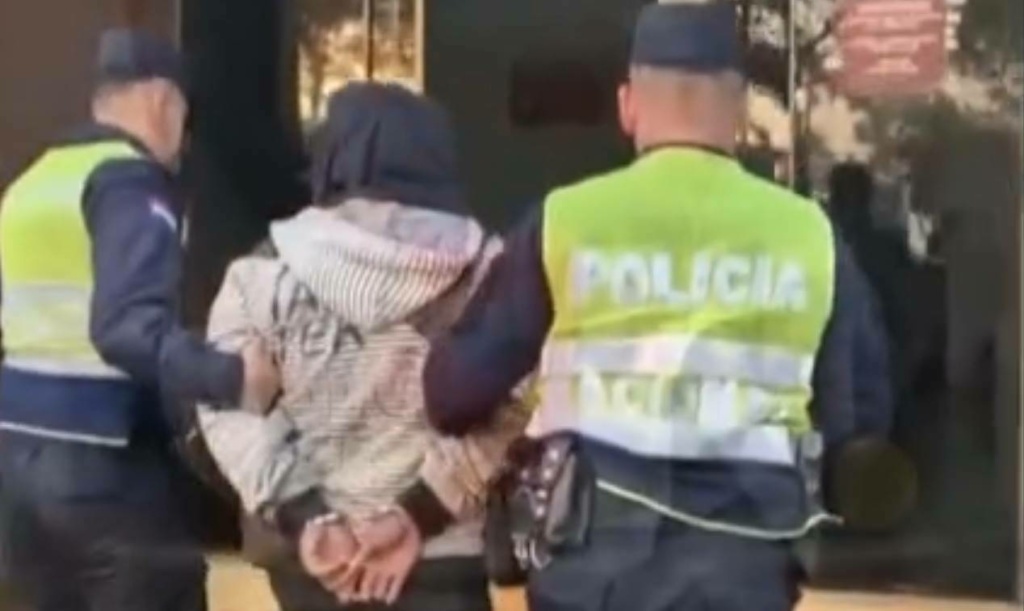 Mató a traición ¡a su propio papá! Joven le dio una puñalada por la espalda