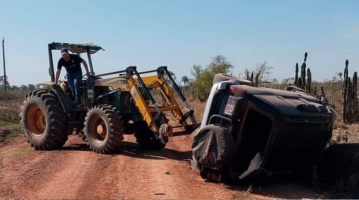 Extraño accidente: iba solo, se dio vuelta la camioneta y falleció el que venía adentro