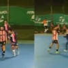 [VIDEO] ¡Aijue! Se metió una señora a la cancha para encarar al pelotero que “acarició” a su “nene”