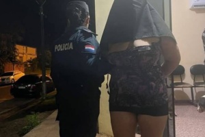 ¡Ni tiempo de cambiarse tuvo!: la denunciaron por estar trancando duro con el chupi y armar alboroto